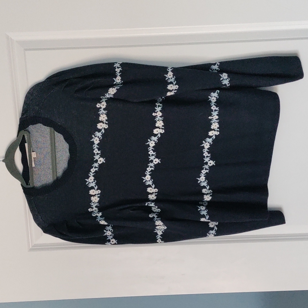 EUC Loft Navy Blue puff sleeve sweater XL